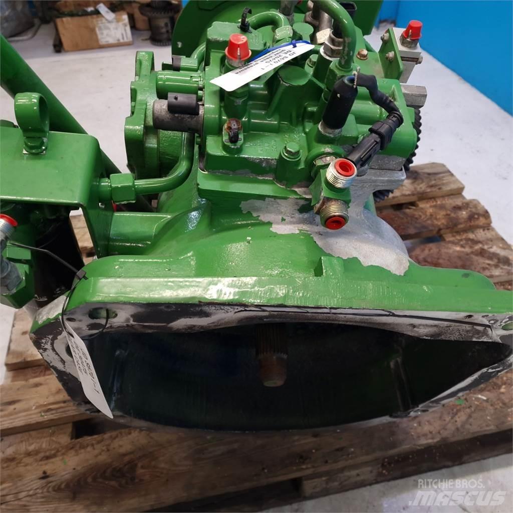 John Deere S670 أجهزة نقل