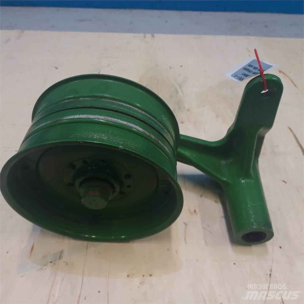 John Deere S670 ماكينات زراعية أخرى