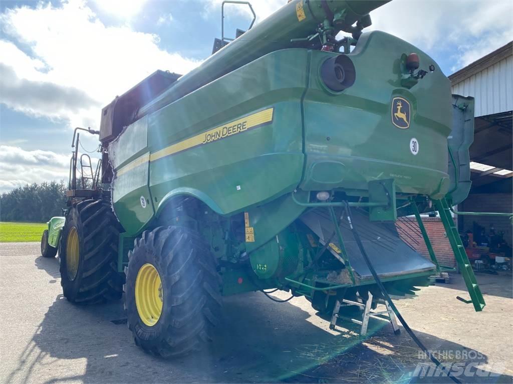 John Deere S670I حصادات