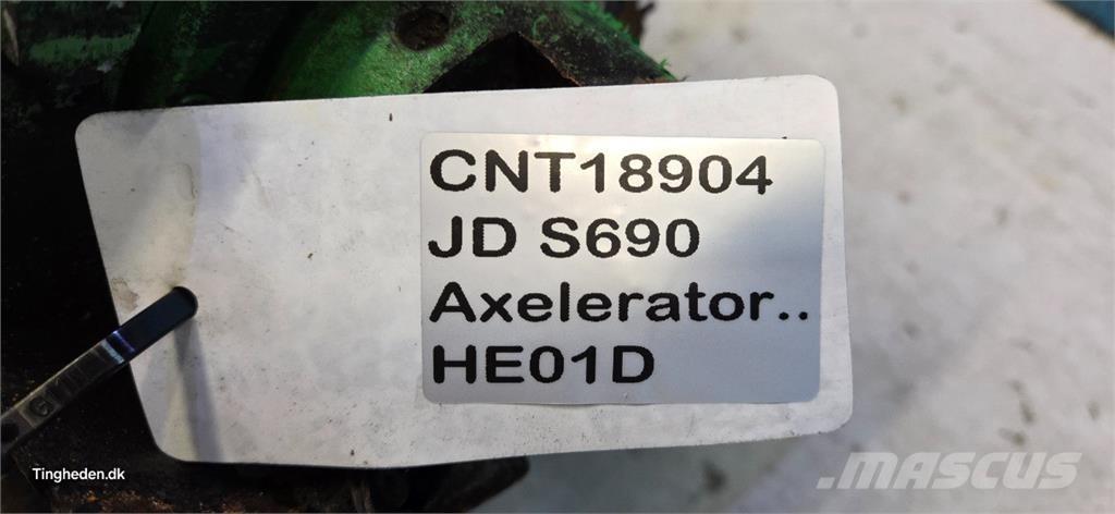 John Deere S690 ملحقات الحصادات