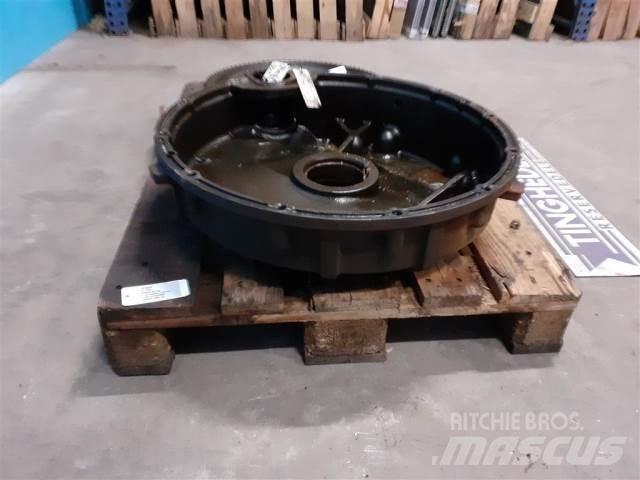 John Deere T670 ملحقات الحصادات