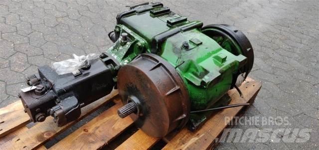 John Deere T670I هيدروليات
