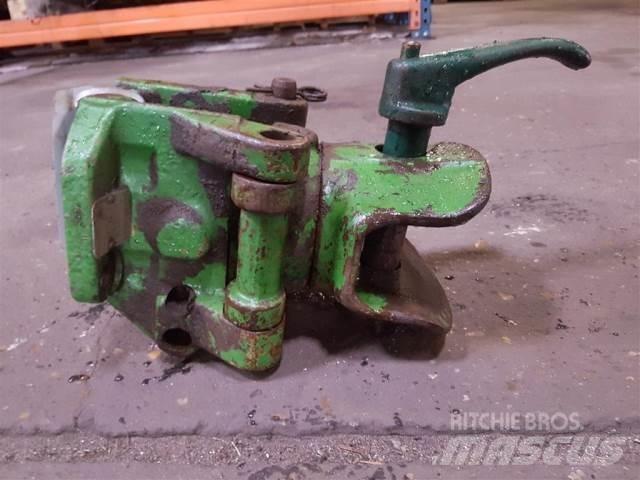 John Deere Træk ملحقات أخرى للجرارات