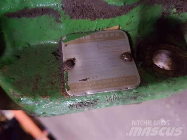 John Deere Træk ملحقات أخرى للجرارات