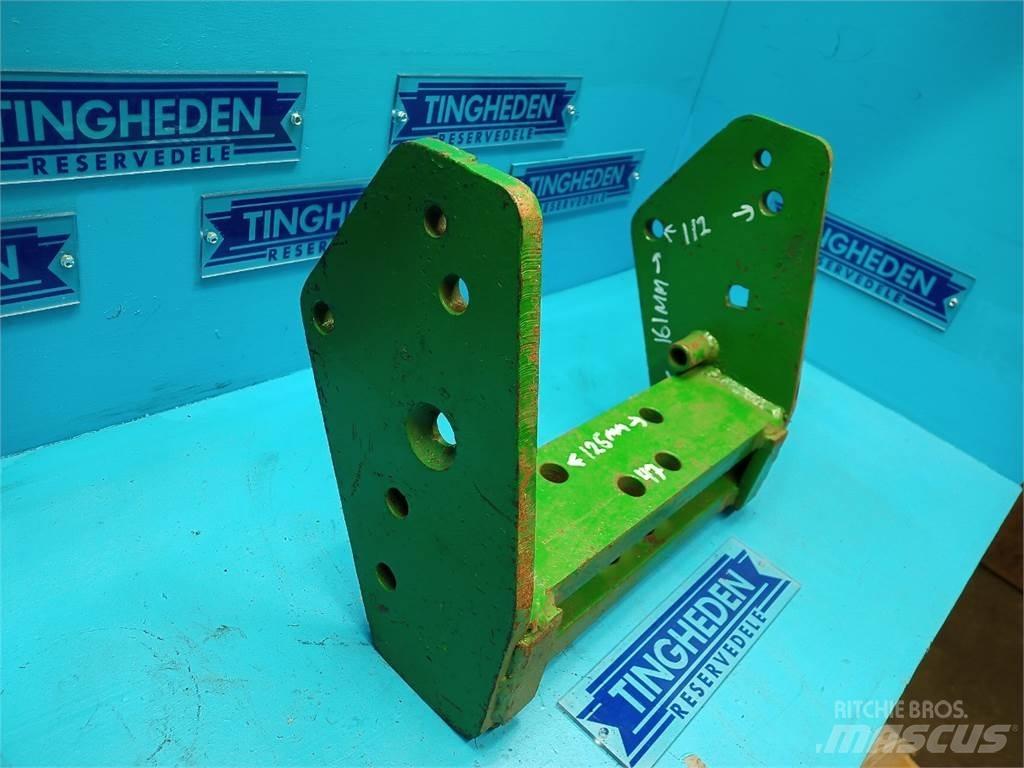John Deere Træk ملحقات أخرى للجرارات