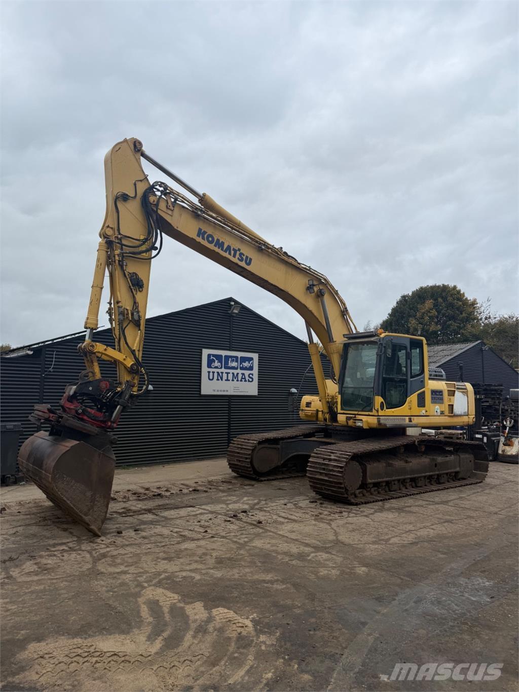 Komatsu PC290 حفارات زحافة