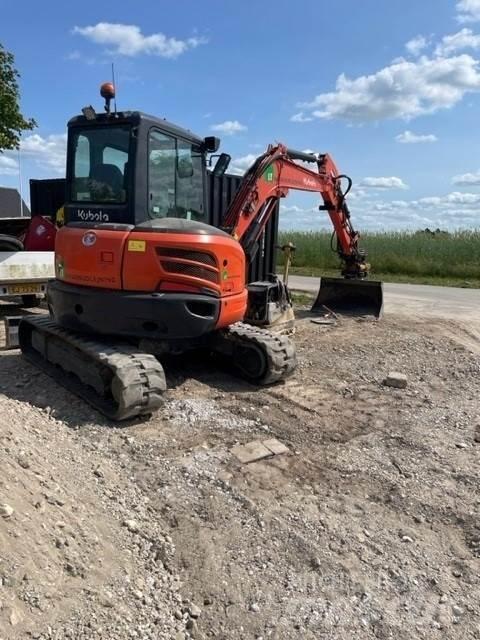 Kubota U55-4 حفارات زحافة