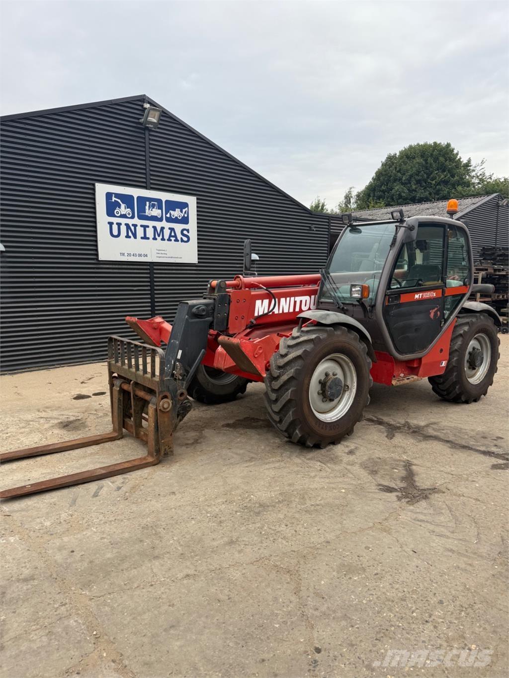 Manitou MT1030 مناولات متداخلة
