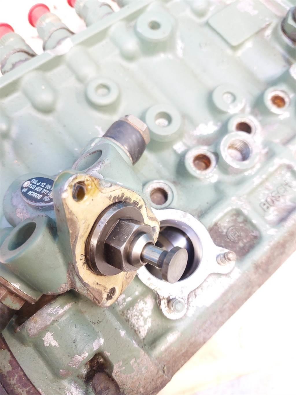 Mercedes-Benz V8 محركات