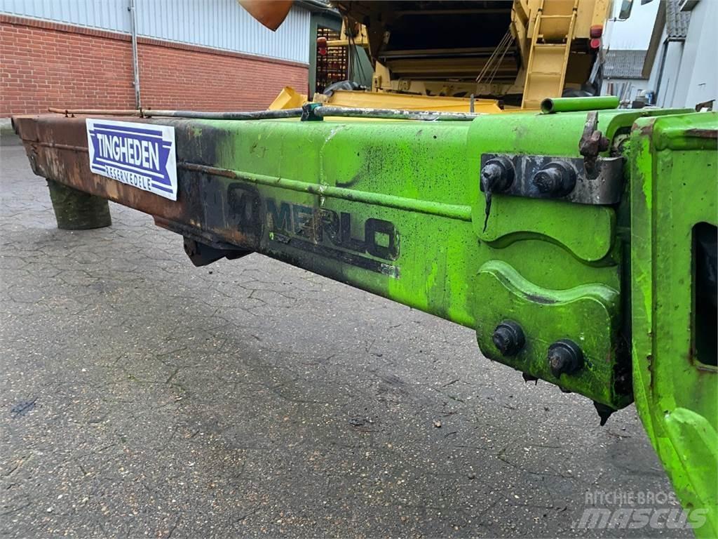 Merlo 25.6 أذرع الغطاس
