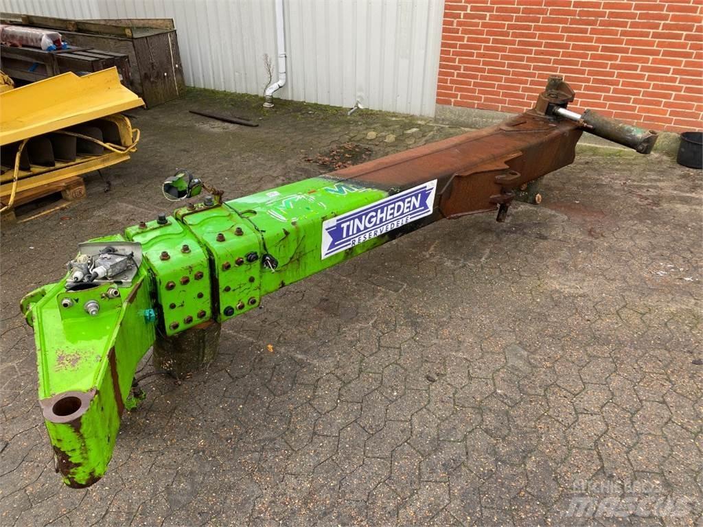 Merlo 30.9 Bom أذرع الغطاس