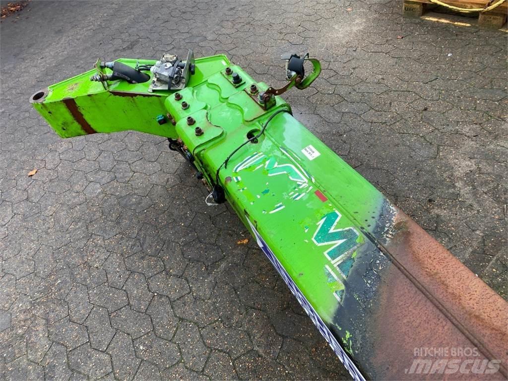 Merlo 30.9 Bom أذرع الغطاس