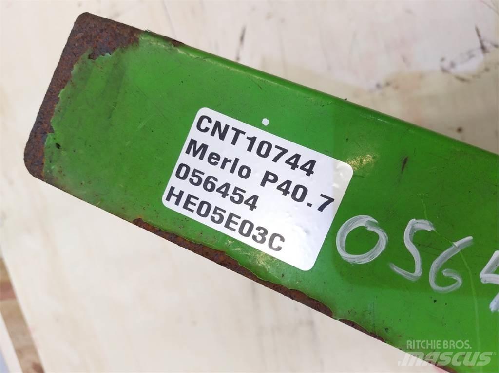 Merlo P40.7 دلاء فحص