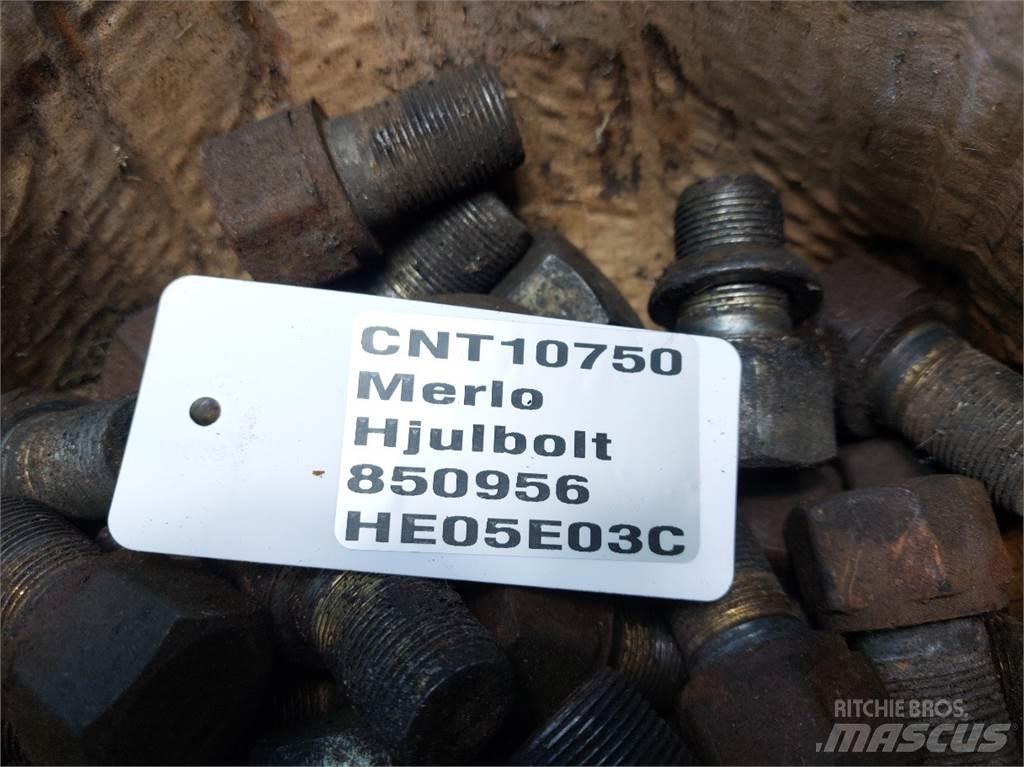 Merlo P40.7 الإطارات والعجلات والحافات