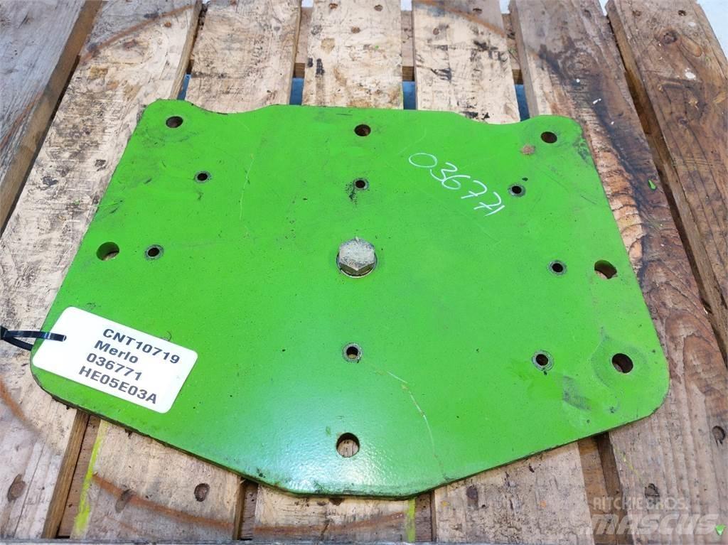 Merlo P41.7 دلاء فحص