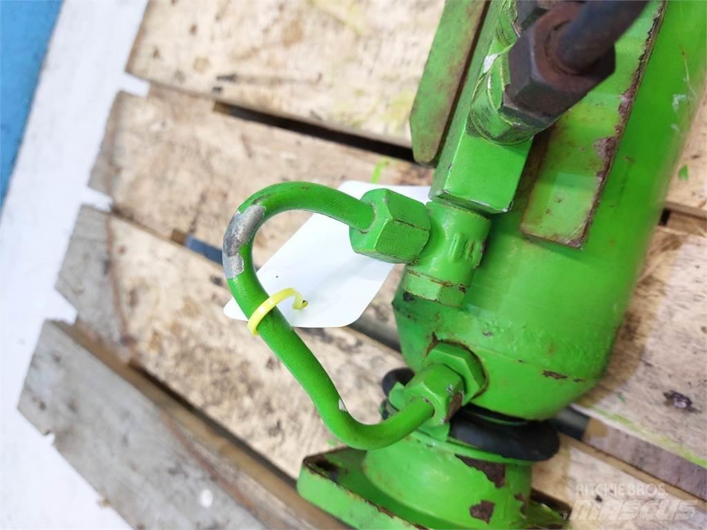 Merlo P41.7 هيدروليات