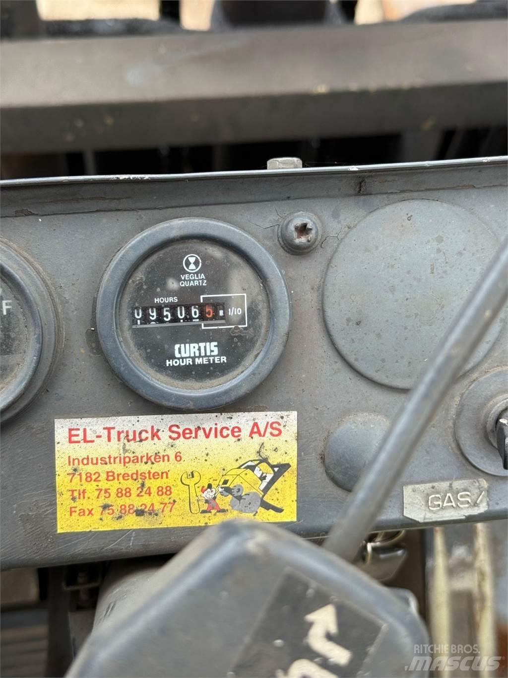 Mitsubishi FG25 شاحنات LPG