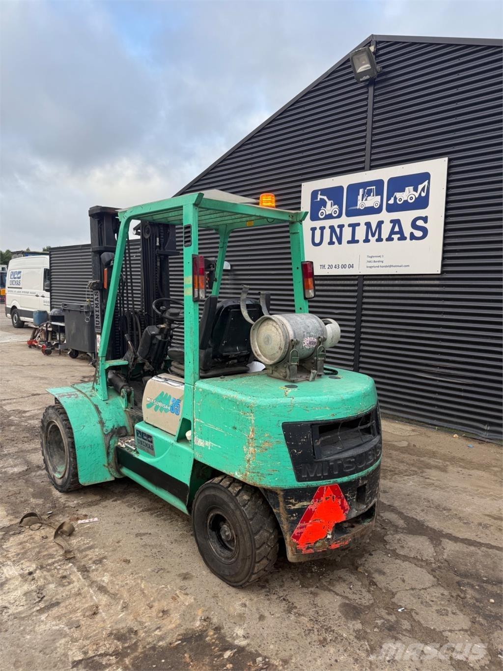Mitsubishi FG35 شاحنات LPG