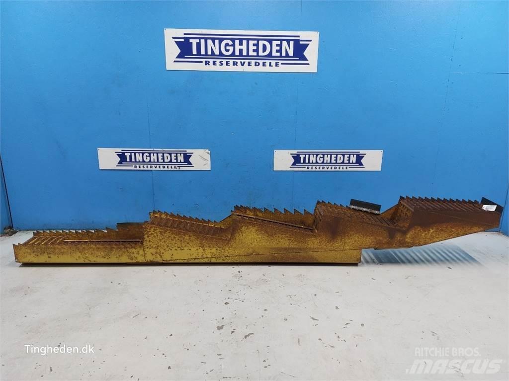 New Holland 1530 ملحقات الحصادات