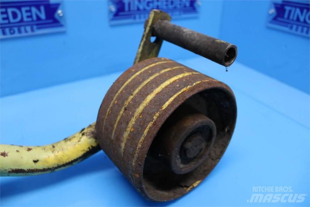 New Holland 1550 ماكينات زراعية أخرى