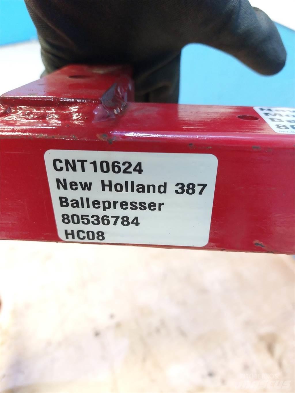 New Holland 387 ماكينات زراعية أخرى
