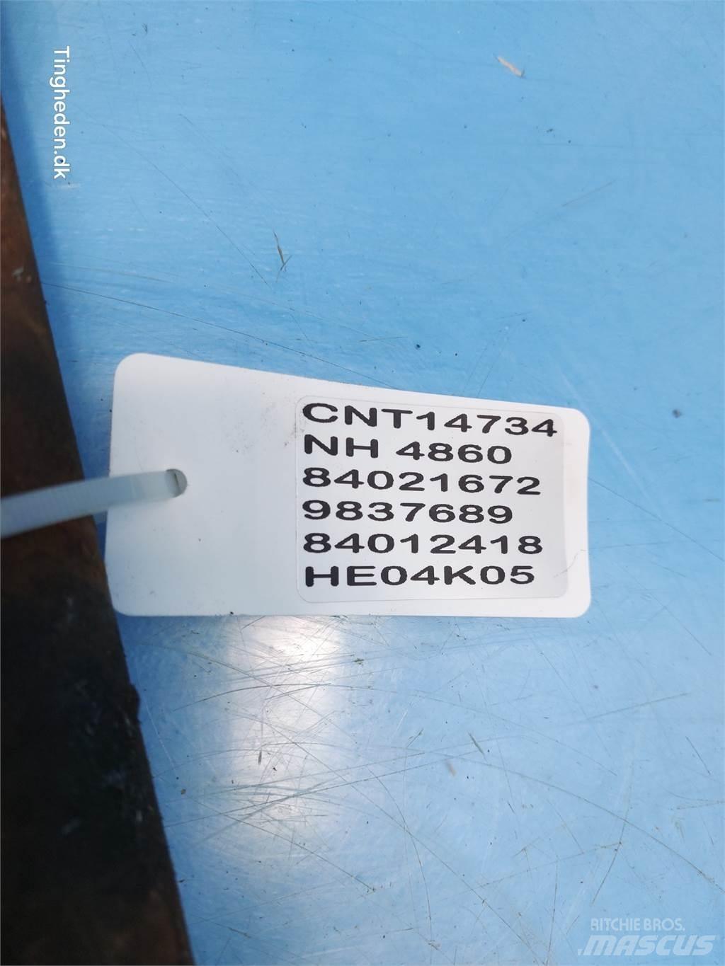 New Holland 4860 إلكترونيات