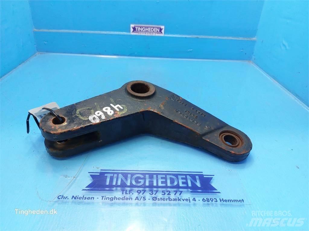 New Holland 4860 معدات أخرى لحصاد العلف