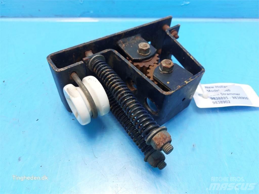 New Holland 4860 معدات أخرى لحصاد العلف