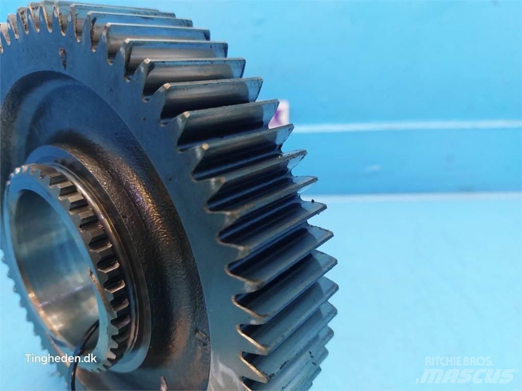 New Holland 6640 أجهزة نقل
