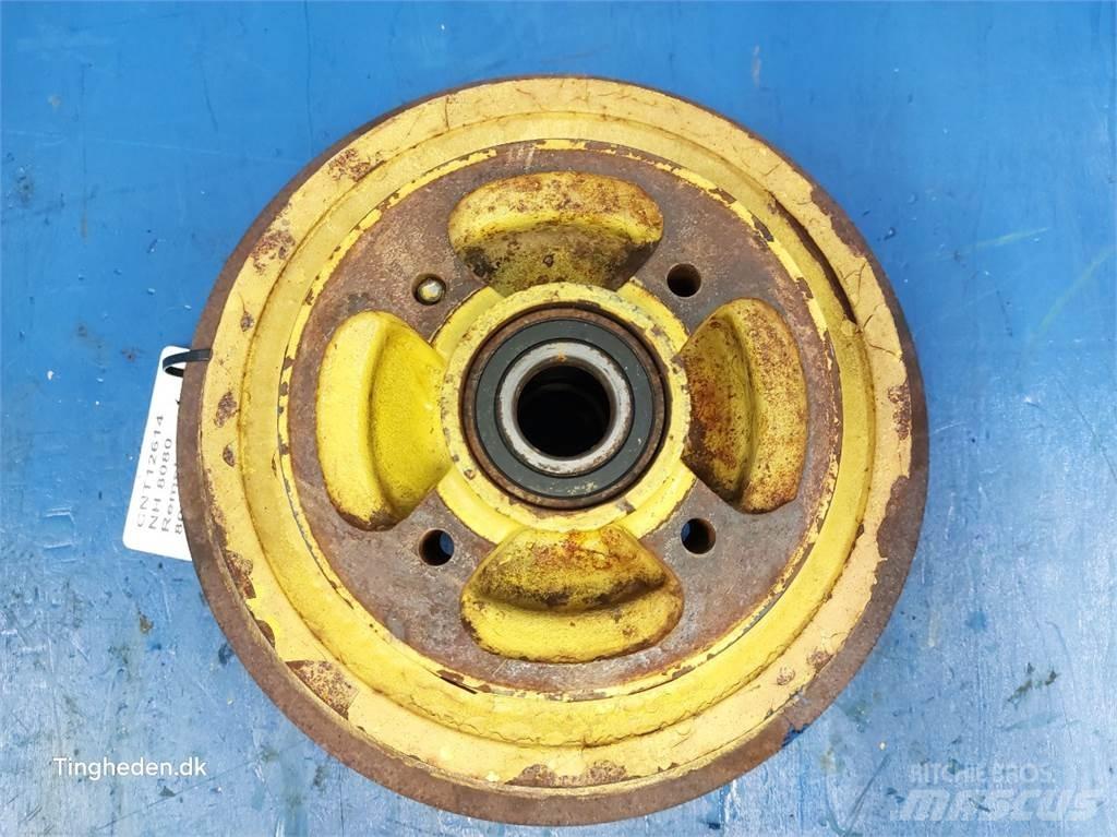 New Holland 8080 ماكينات زراعية أخرى
