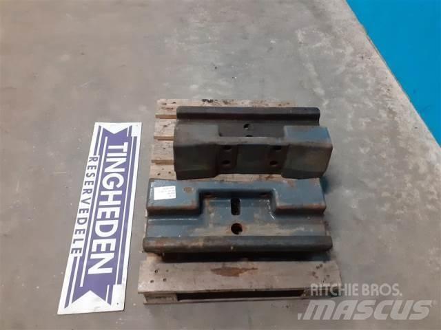 New Holland 8340 الأوزان الأمامية
