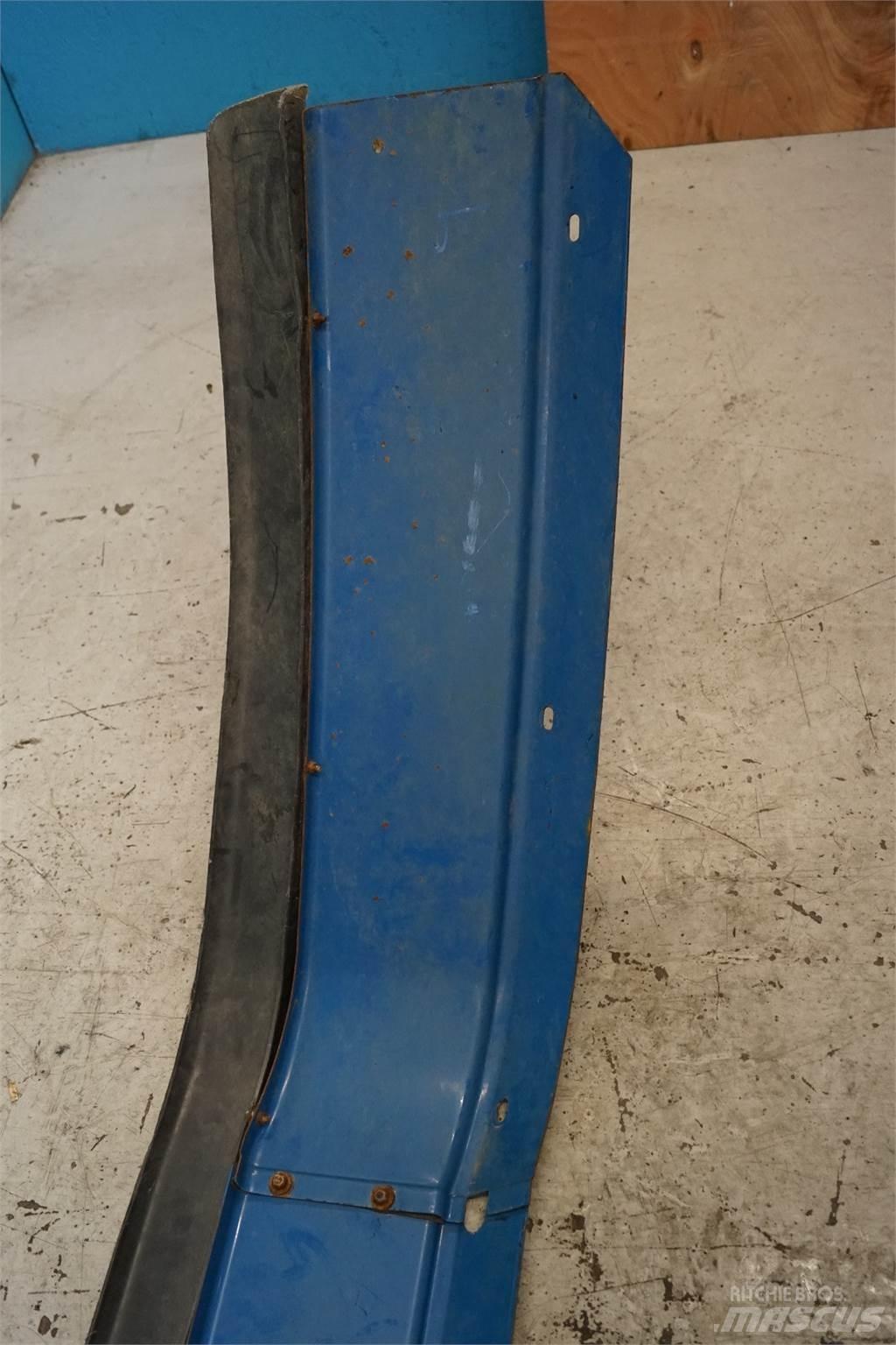 New Holland 8340 ملحقات أخرى للجرارات