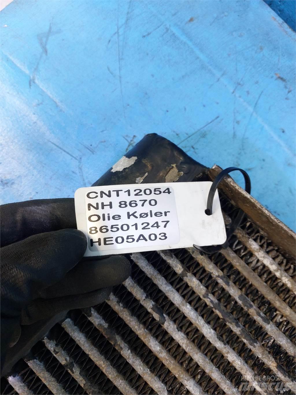 New Holland 8670 مشعات