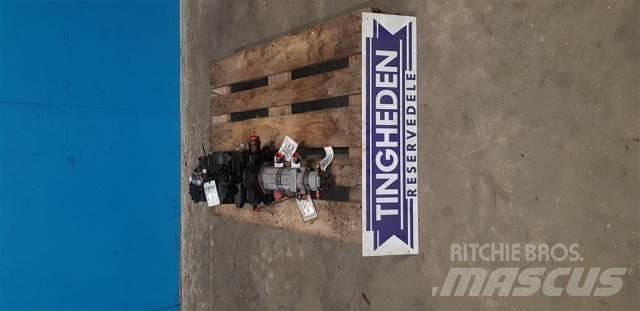 New Holland FX38 ملحقات ماكينات القش والعلف