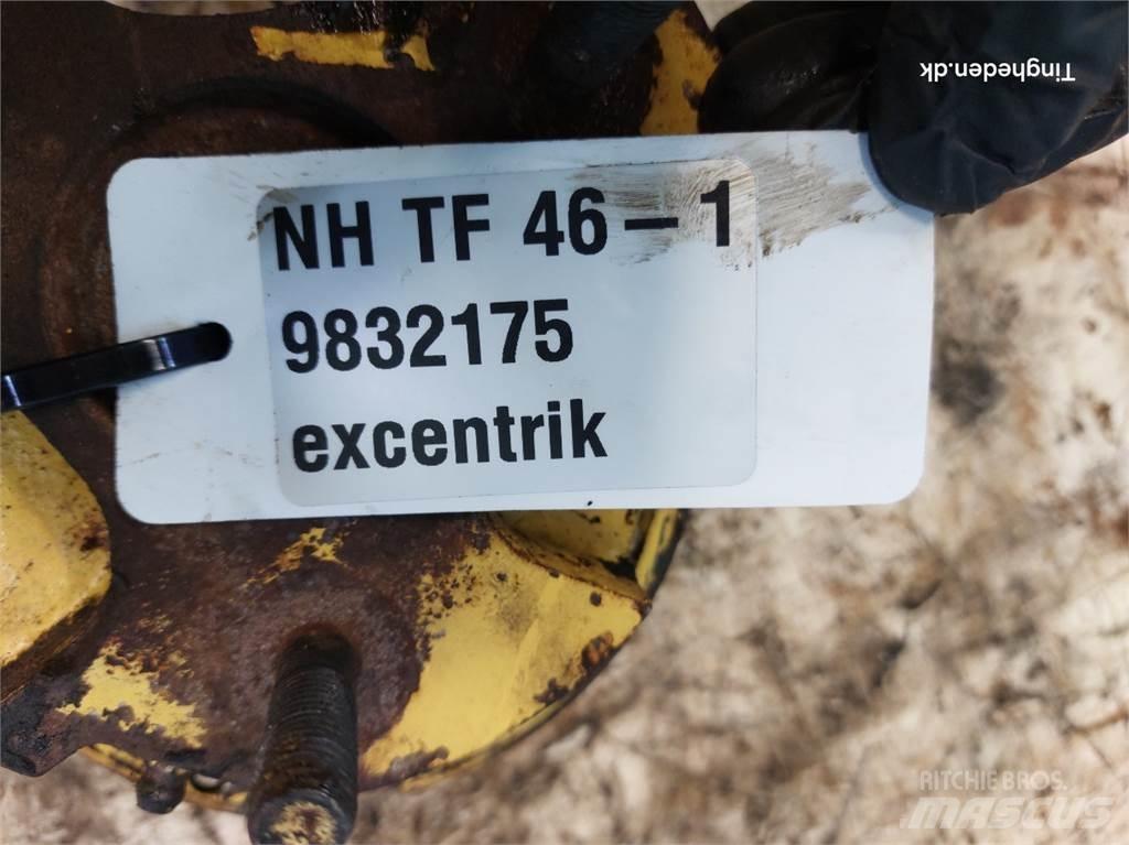 New Holland TF46 معدات نشر الرمال والملح