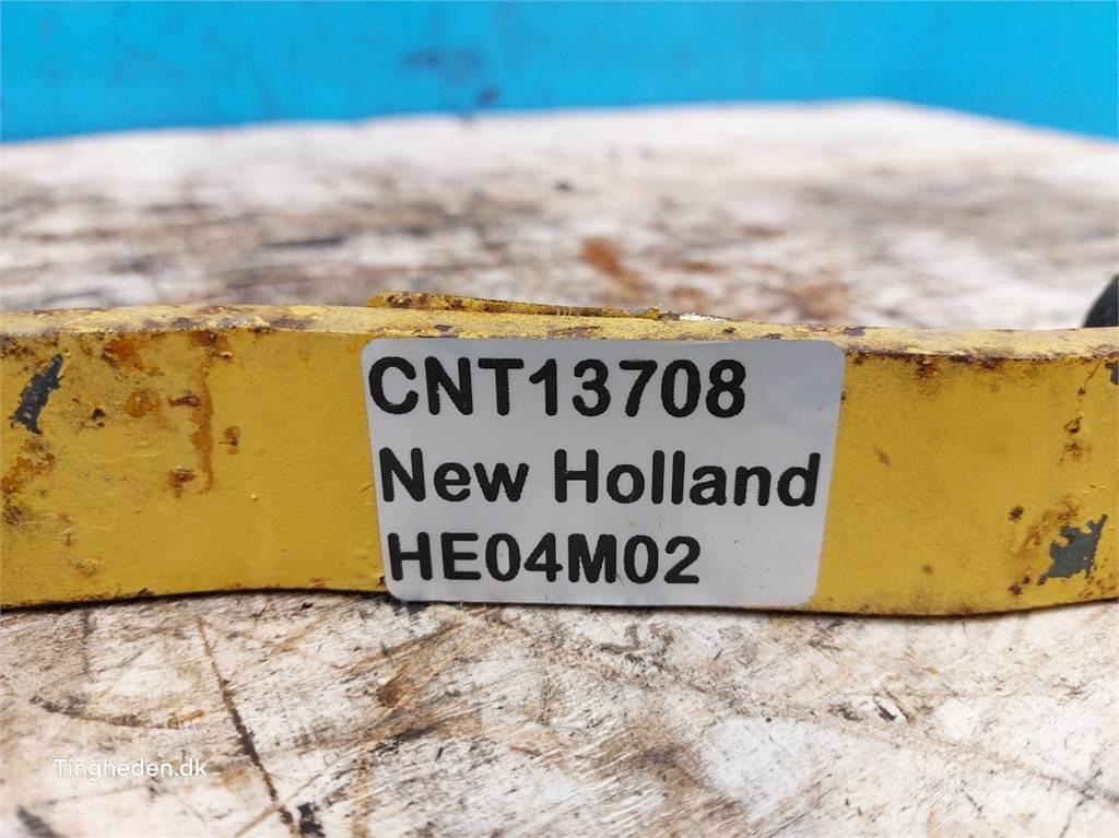 New Holland TF46 ماكينات زراعية أخرى