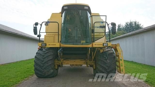 New Holland TF78 حصادات