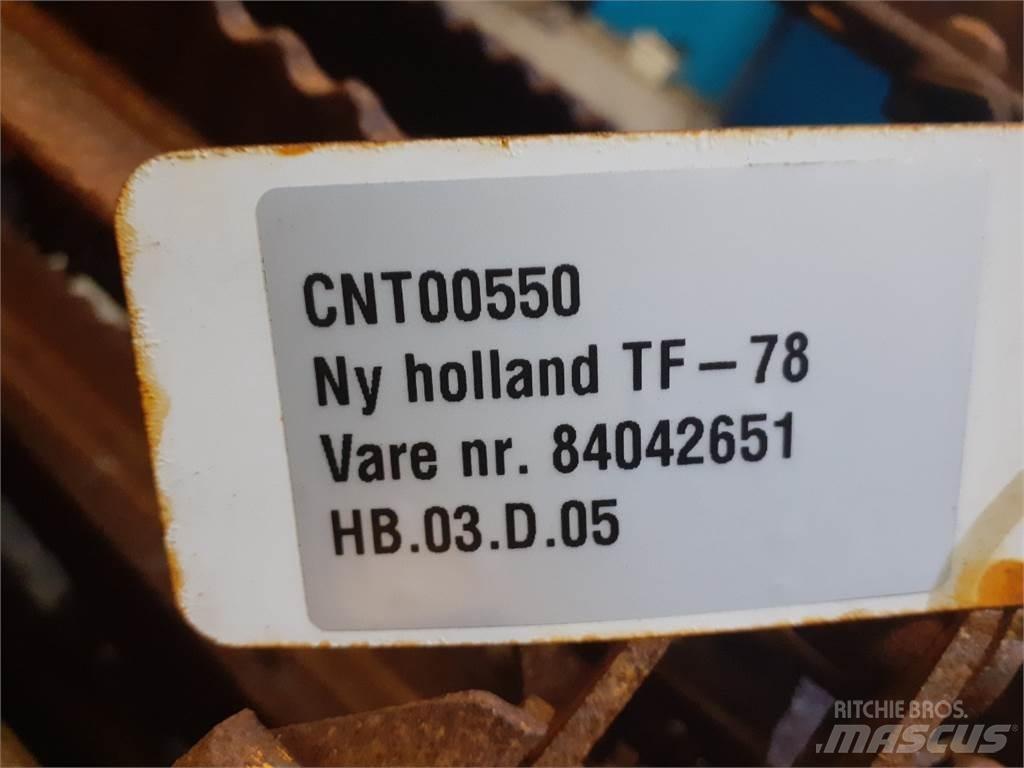 New Holland TF78 ملحقات الحصادات