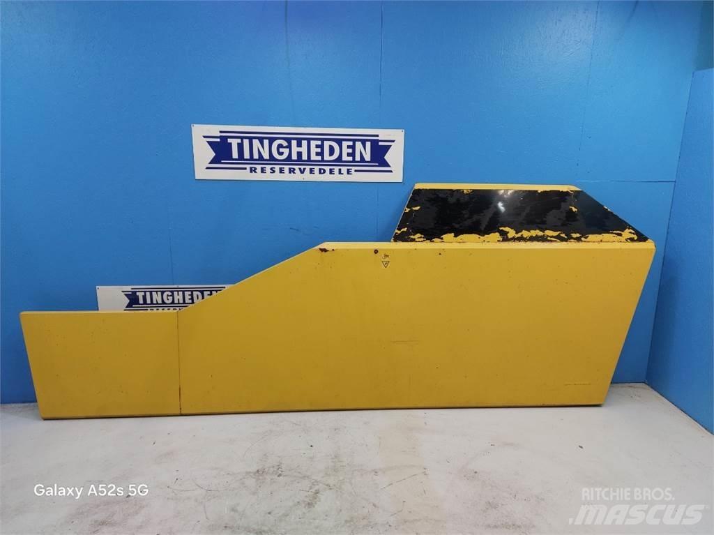 New Holland TF78 ماكينات زراعية أخرى