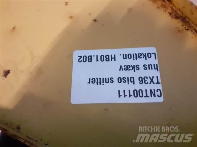 New Holland TX36 ملحقات الحصادات