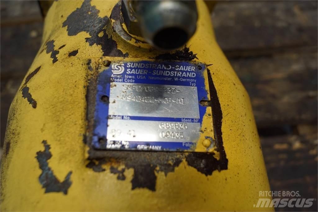 New Holland TX36 هيدروليات