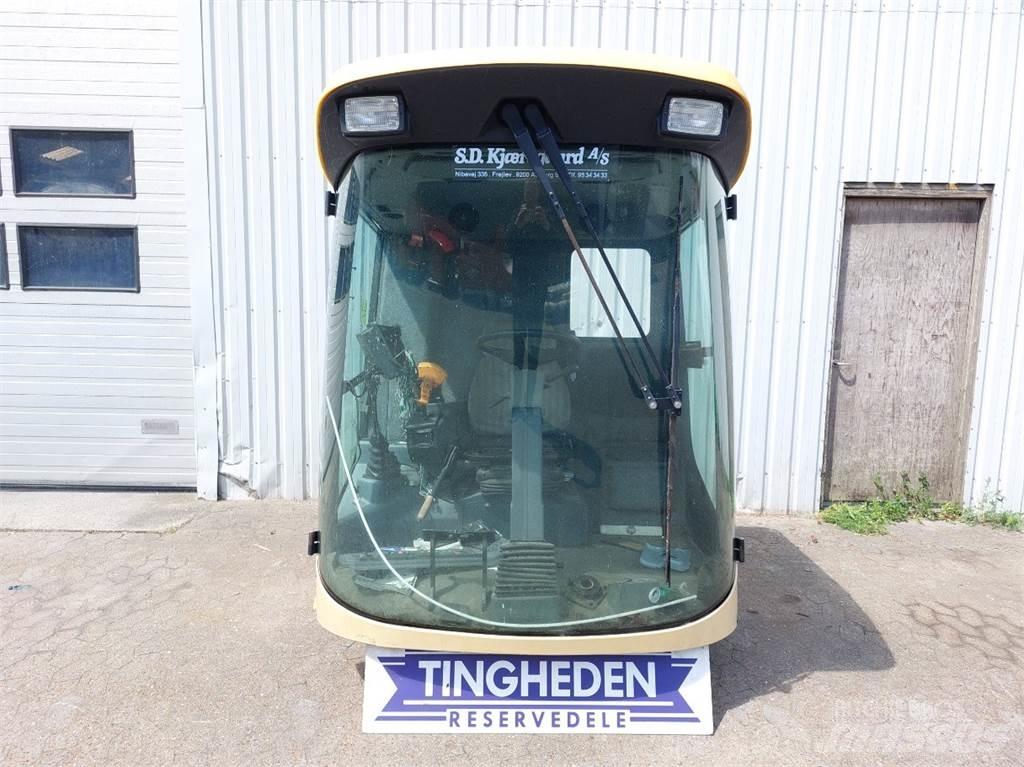 New Holland TX65 كابينة والداخلية
