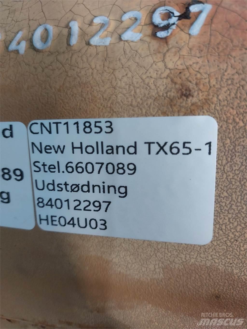 New Holland TX65 محركات