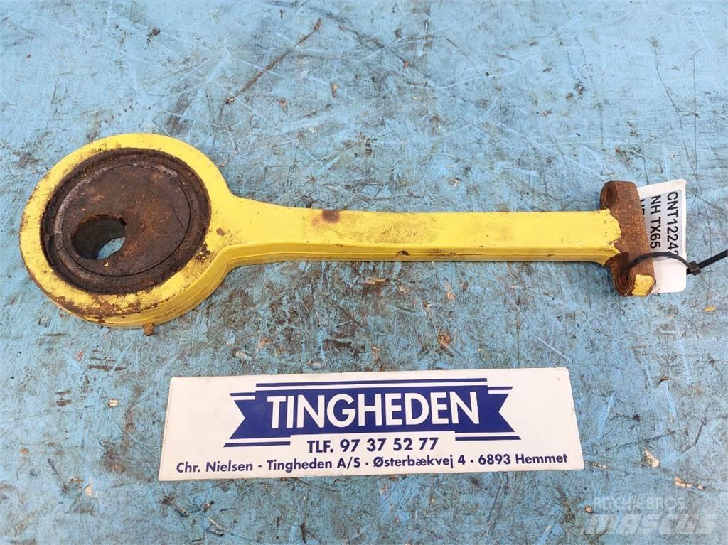 New Holland TX65 معدات نشر الرمال والملح