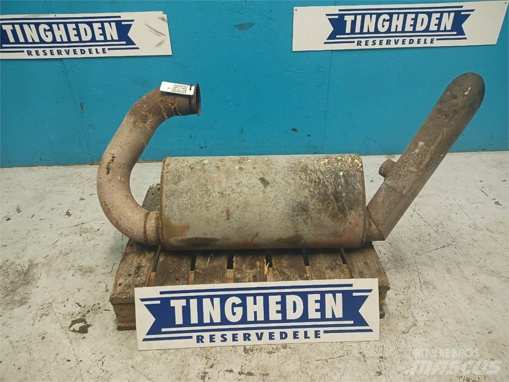 New Holland TX66 محركات