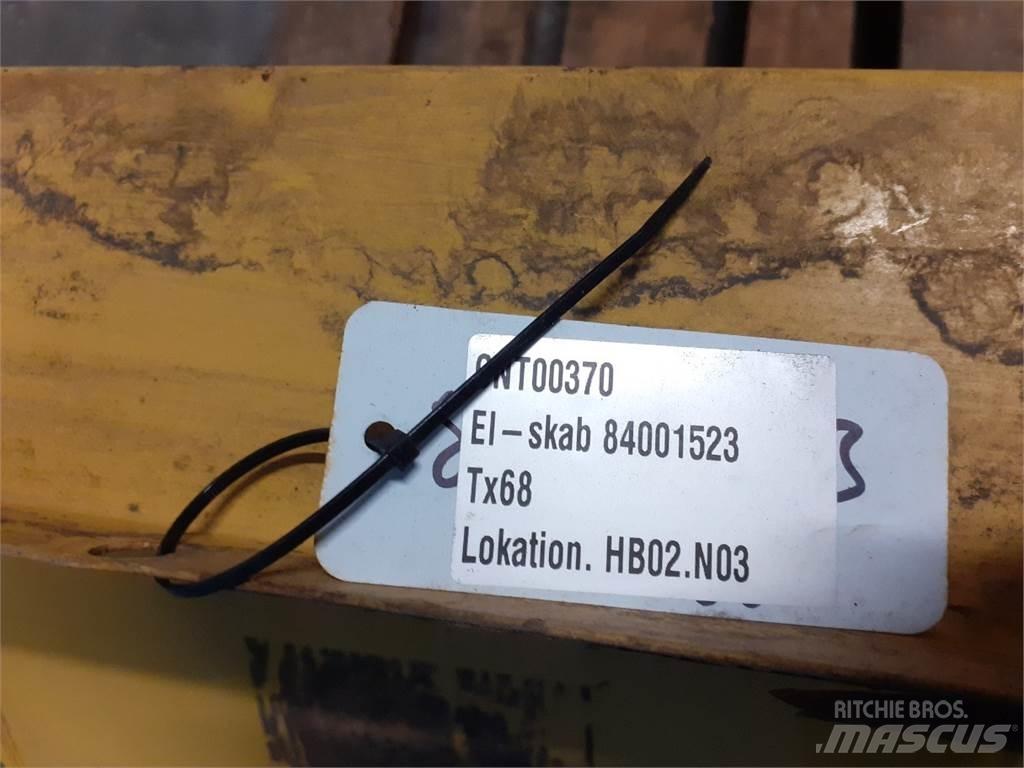 New Holland TX68 إلكترونيات