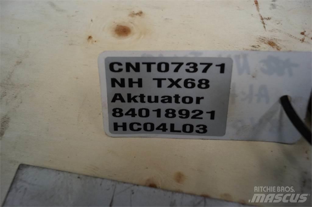 New Holland TX68 إلكترونيات