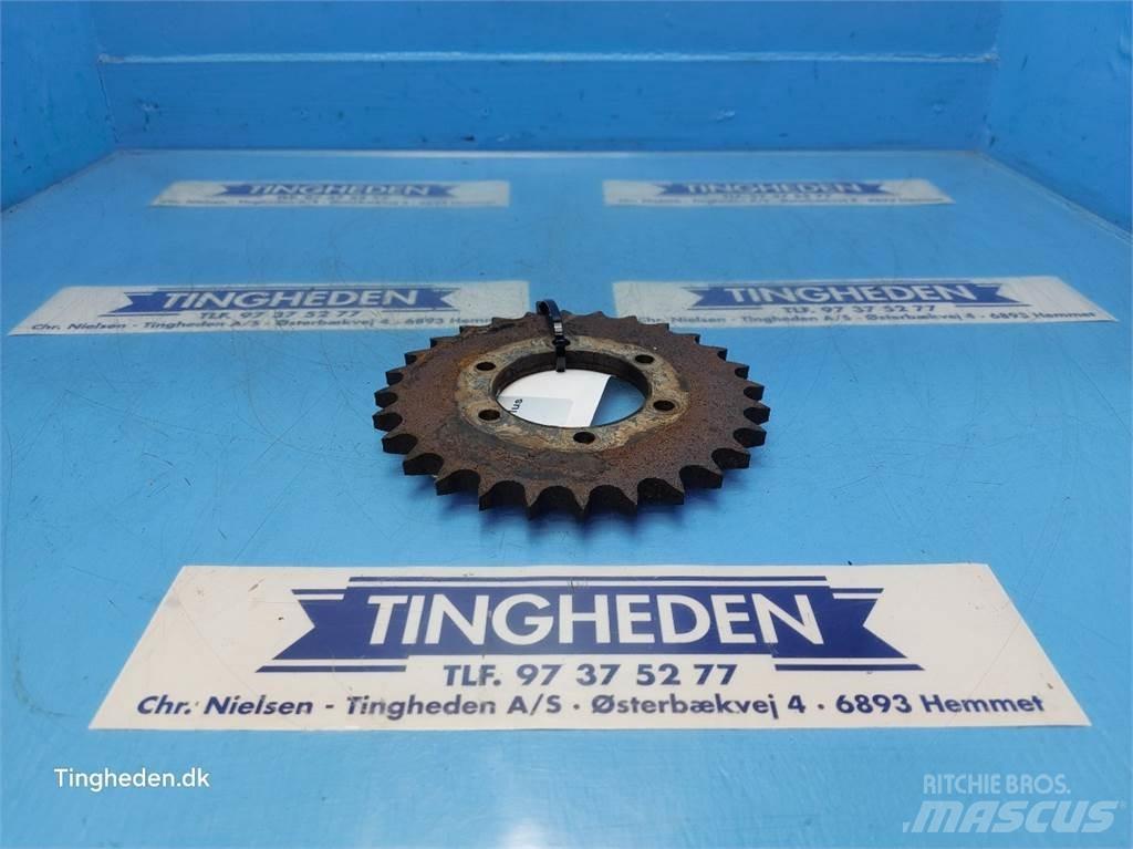 New Holland TX68 معدات نشر الرمال والملح