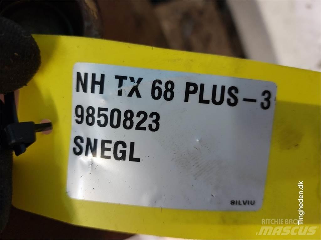 New Holland TX68 ملحقات الحصادات