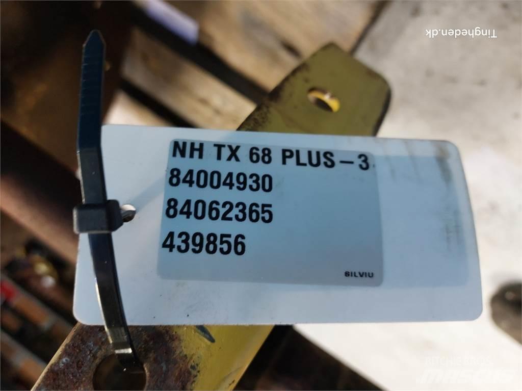 New Holland TX68 ملحقات الحصادات